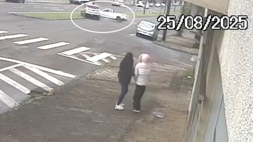 Câmera flagra acidente entre Equinox e Saveiro em Cascavel