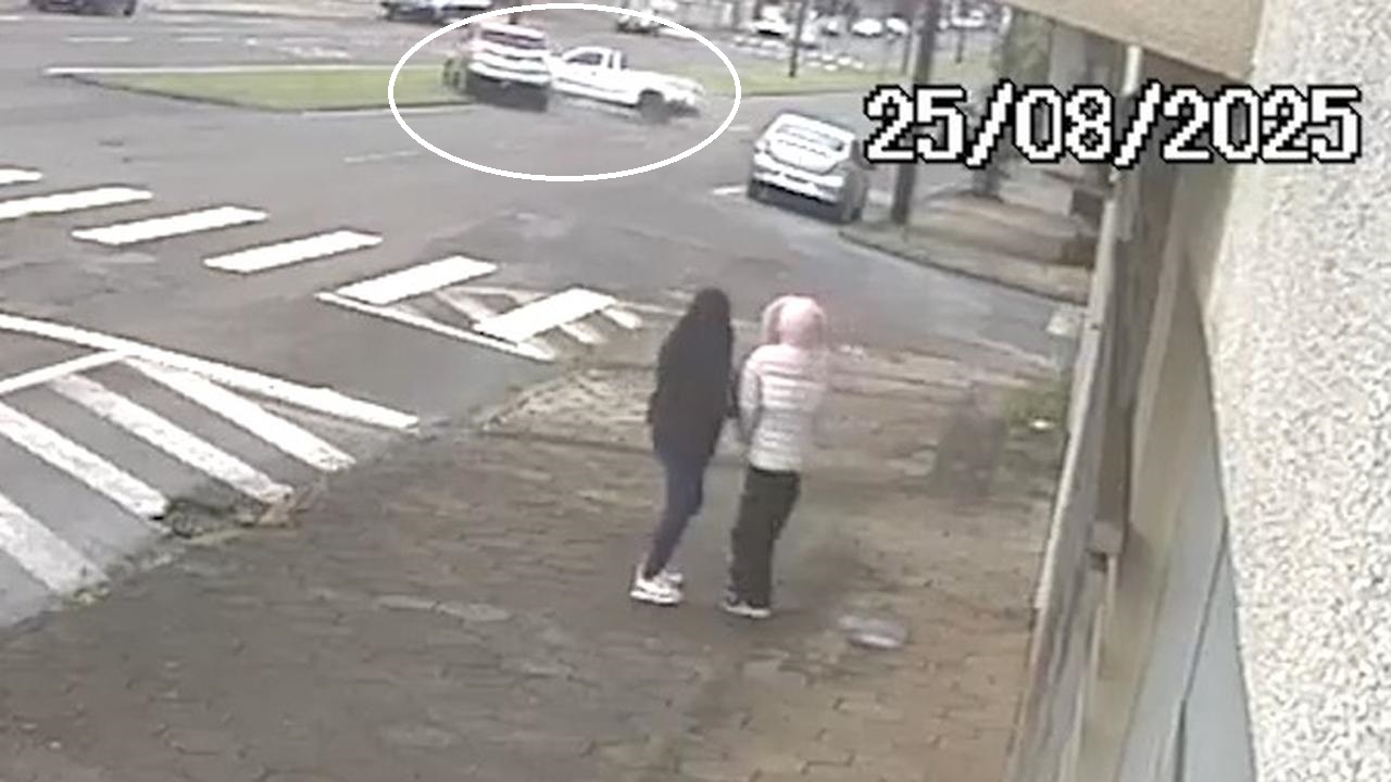 Câmera flagra acidente entre Equinox e Saveiro em Cascavel