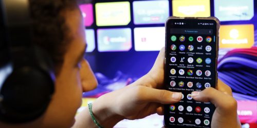 Denúncias de pedofilia na internet pelo Disque 100 aumentam em agosto Imagem referente a Denúncias de pedofilia na internet pelo Disque 100 aumentam em agosto