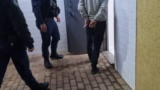 Homem descumpre medida protetiva e acaba detido pela GM no Bairro Guarujá