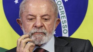 Lula critica atuação de Eduardo Bolsonaro nos EUA e defende cassação