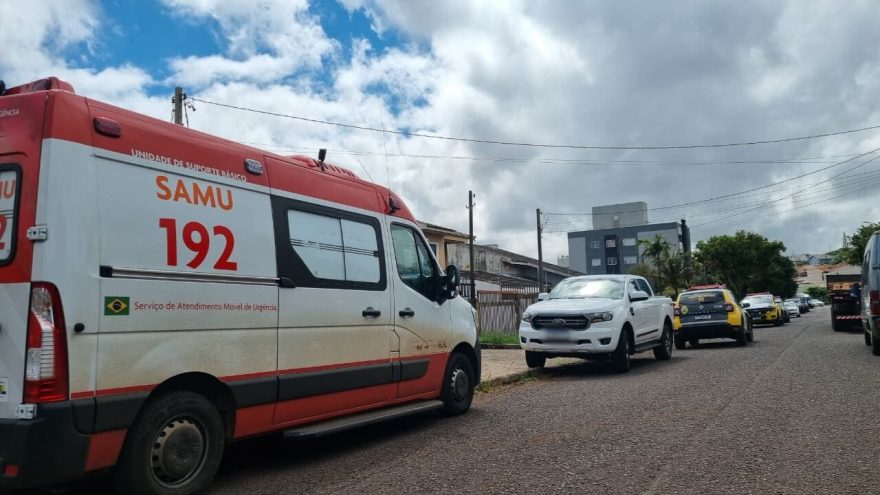 Briga de casal termina com mulher amarrada com corda e intervenção das equipes da PM, GM e Samu