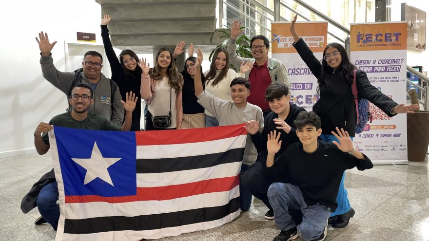 Estudantes maranhenses viajam 3.000 km para participar da FECET em Cascavel
