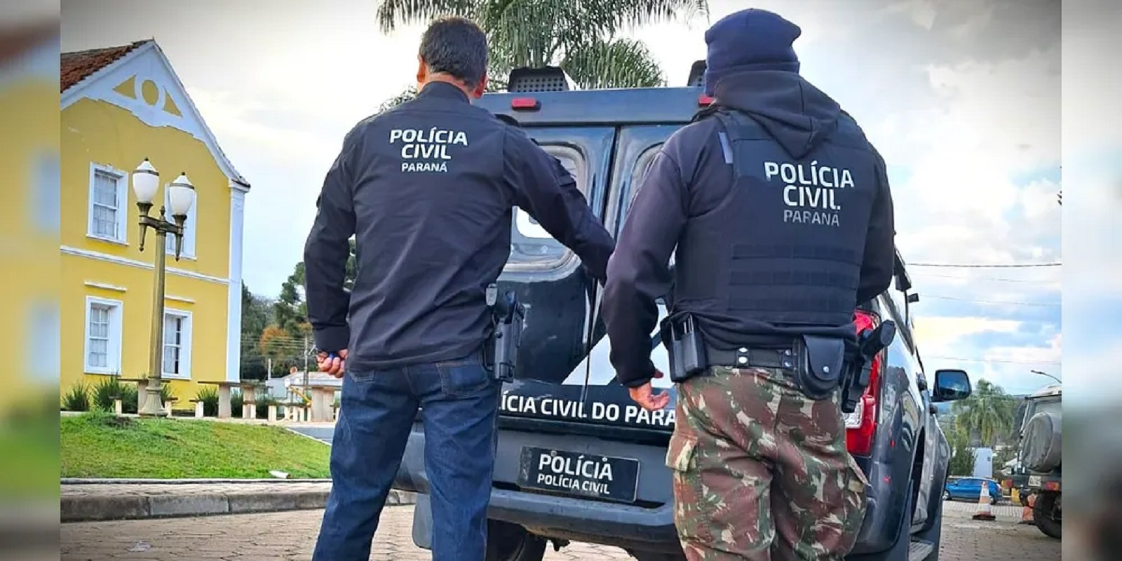 Polícia pede exame de conjunção carnal em criança de nove anos que foi filmada de forma pornográfica pela mãe Polícia pede exame de conjunção carnal em criança de nove anos que foi filmada de forma pornográfica pela mãe