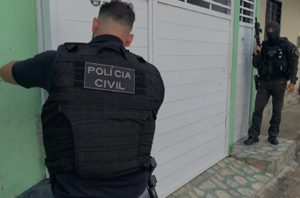 Jovem do massacre: mãe descobriu tudo e ameaçou denunciá-lo para a polícia