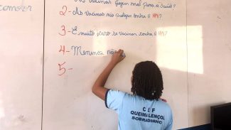 Vacina do HPV avança no público-alvo, mas precisa resgatar mais velhos Vacina do HPV avança no público-alvo, mas precisa resgatar mais velhos