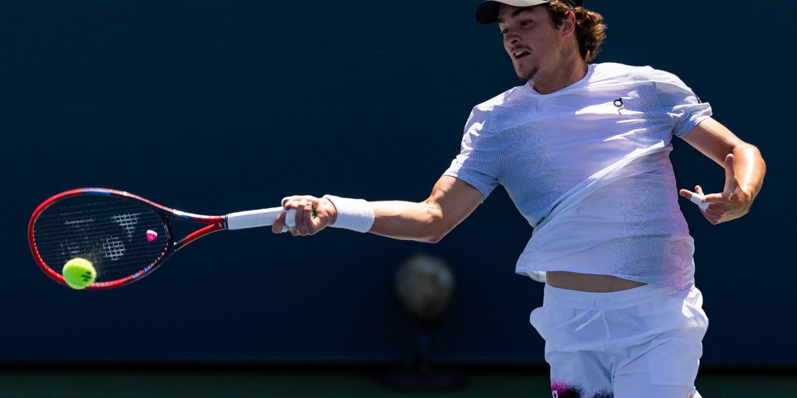 João Fonseca é superado por número 22 do mundo e se despede do US Open