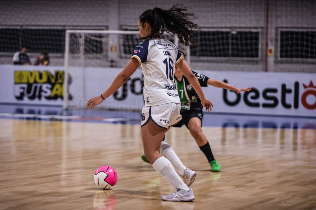 Em duelo entre Brasil e Argentina, Stein Cascavel leva a melhor na Copa Mundo do Futsal