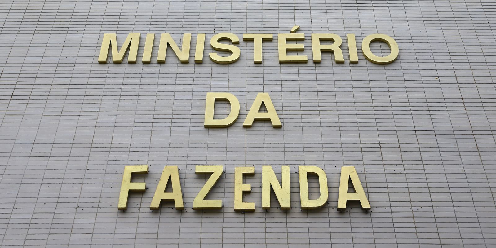 CMN ajusta regulamentação de crédito a empresas afetadas por tarifaço Imagem referente a CMN ajusta regulamentação de crédito a empresas afetadas por tarifaço