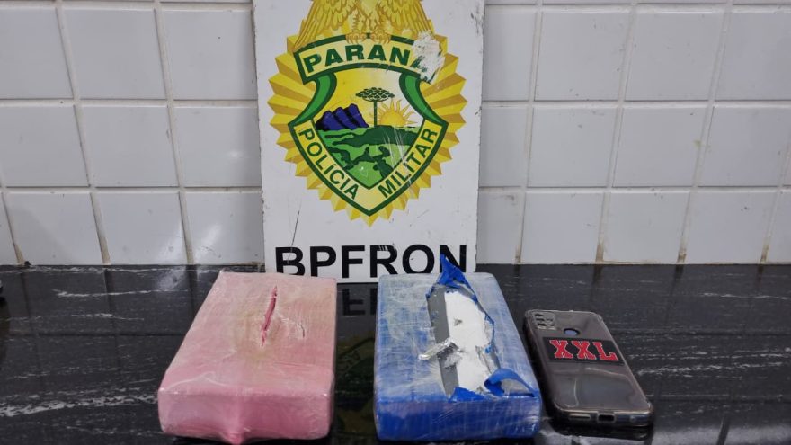 BPFron detém jovem e apreende drogas ao abordar ônibus na BR-277 em Santa Tereza do Oeste