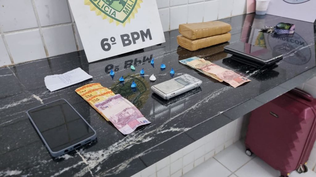 Choque captura jovens após fuga de moto e apreende maconha e cocaína na zona norte de Cascavel