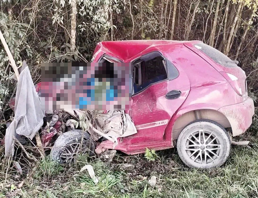 Mãe e filho morrem em colisão violenta na BR-153