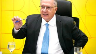 Brasil inicia ação para usar Lei de Reciprocidade contra os EUA Brasil inicia ação para usar Lei de Reciprocidade contra os EUA