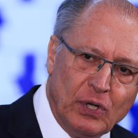 Falha em avião adia retorno de Alckmin ao Brasil Imagem referente a Falha em avião adia retorno de Alckmin ao Brasil