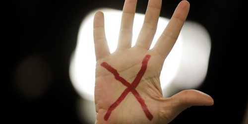 Denúncias de estupros caem 3,1% no estado de SP no mês de julho Imagem referente a Denúncias de estupros caem 3,1% no estado de SP no mês de julho