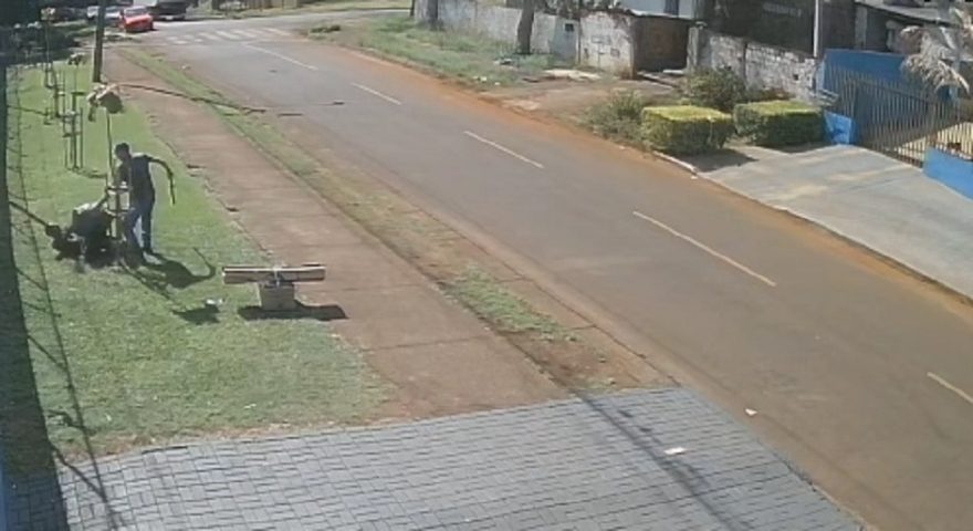 Impressionante: Vizinho impede furto “com diálogo” no Cascavel Velho