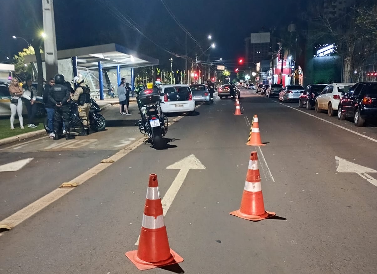 Operação da PM flagra 17 motorista embriagados em Cascavel; Cinco foram presos