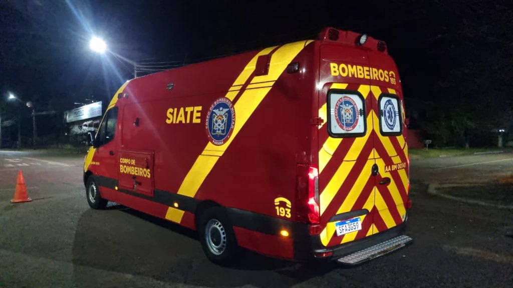 Batida entre moto e caminhonete deixa ferido e mobiliza Siate em Cascavel