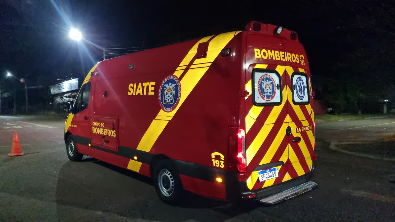 Batida entre moto e caminhonete deixa ferido e mobiliza Siate em Cascavel