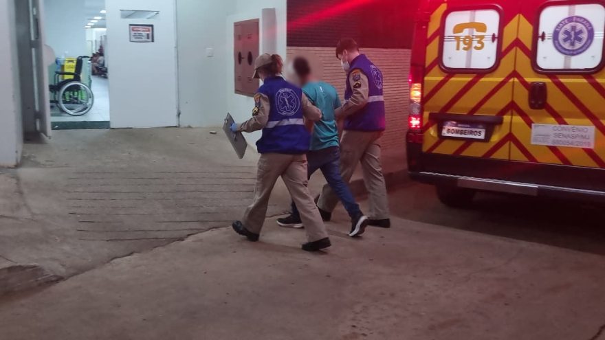 Homem fere a cabeça em acidente doméstico no Bairro Santos Dumont