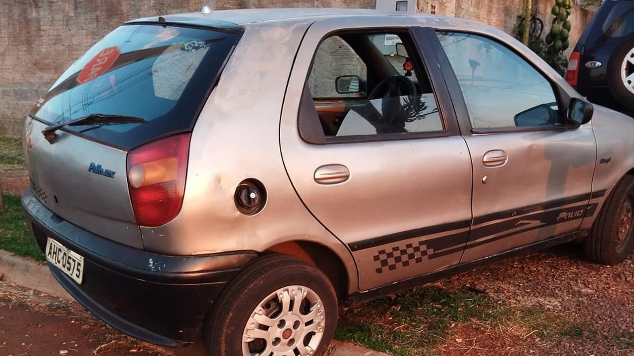 Fiat Palio é furtado no bairro Maria Luiza, em Cascavel