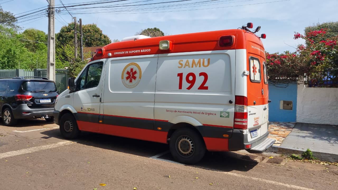 Idosa de 90 anos é socorrida pelo Samu em residência no Centro