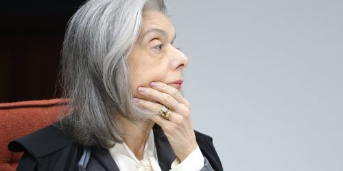 Imagem referente a Cármen Lúcia rebate advogado de Ramagem e defende urnas eletrônicas