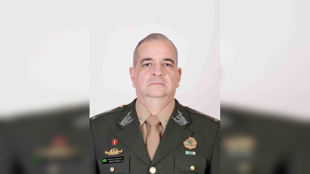 Exército realiza troca de comando da 15ª Brigada de Infantaria Mecanizada em Cascavel