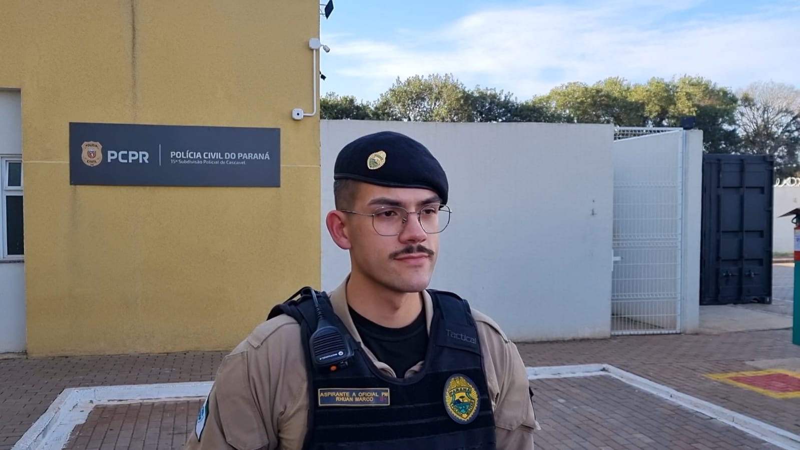 Rapaz agrediu namorada adolescente pois queria comprar drogas, diz PM