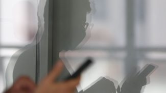 Compradores de celular com restrição criminal são notificados em SP Compradores de celular com restrição criminal são notificados em SP