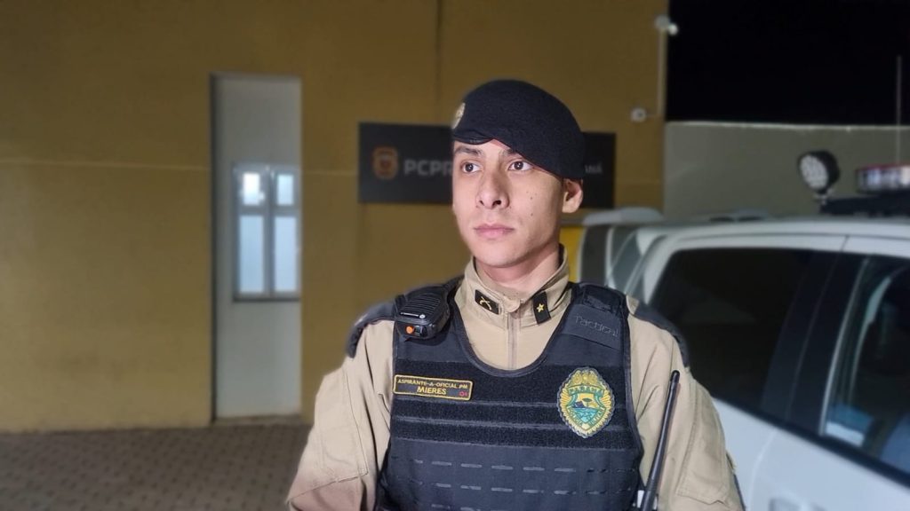 PM detém morador de rua por posse de drogas e descobre mandado de prisão por roubo e estupro