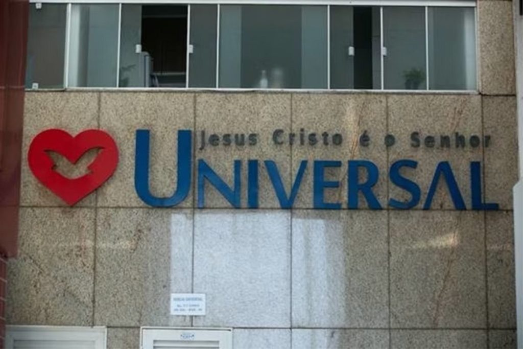 Fiel doa parte de prêmio de R$ 1,8 milhão à igreja, se arrepende e pede dinheiro de volta oito anos depois