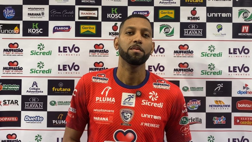 Cascavel Futsal anuncia contratação do fixo Bob para a reta final da temporada