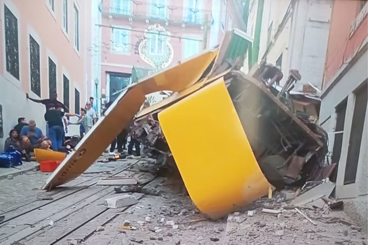 Tragédia no Elevador da Glória: Bonde descarrila e deixa mortos em Lisboa Tragédia no Elevador da Glória: Bonde descarrila e deixa mortos em Lisboa