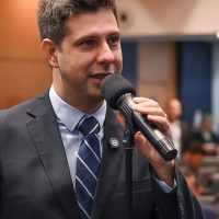 Picciani reassume vaga na Alerj e substitui deputado TH Joias Imagem referente a Picciani reassume vaga na Alerj e substitui deputado TH Joias