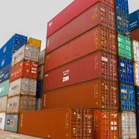 Imagem referente a Balança comercial tem saldo positivo de US$ 6,1 bi em agosto