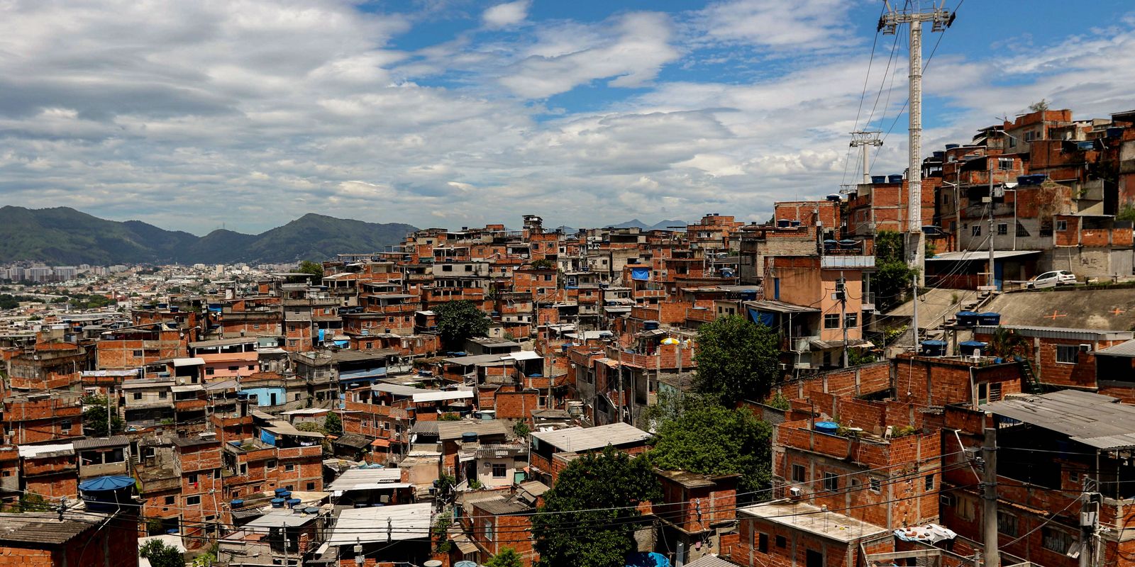 Curso capacita jovens de favelas para produzir conteúdo nas redes Imagem referente a Curso capacita jovens de favelas para produzir conteúdo nas redes