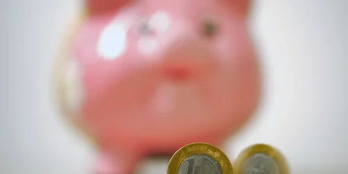 Poupança tem retirada líquida de R$ 7,6 bilhões em agosto