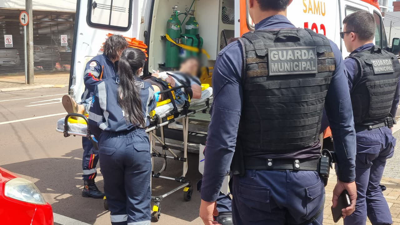 Guarda Municipal e Samu são acionados após homem utilizar substâncias ilícitas no Centro de Cascavel