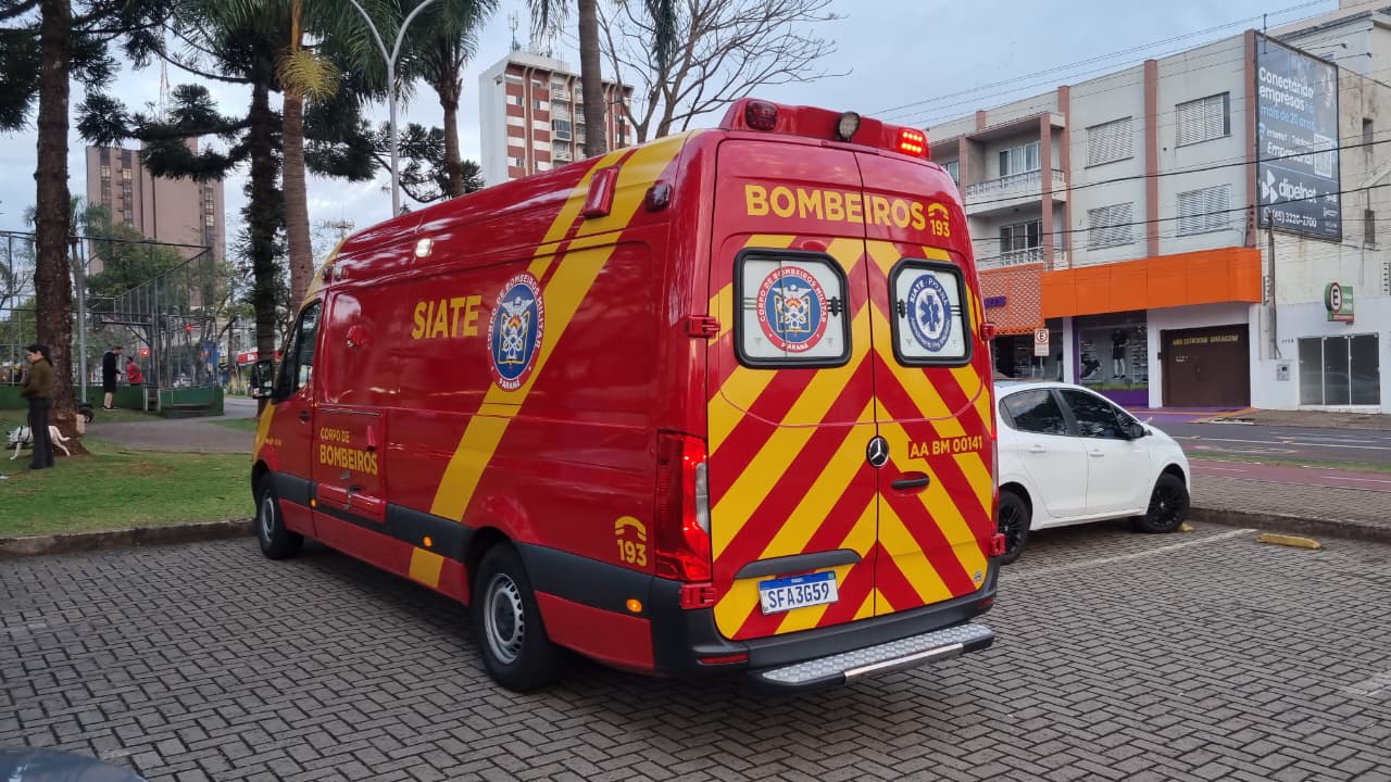Jovem sofre lesão durante jogo de basquete em Cascavel