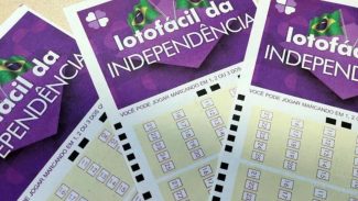 Lotofacil da independência tem 54 apostas com prêmio de R$ 4,2 milhões Lotofacil da independência tem 54 apostas com prêmio de R$ 4,2 milhões