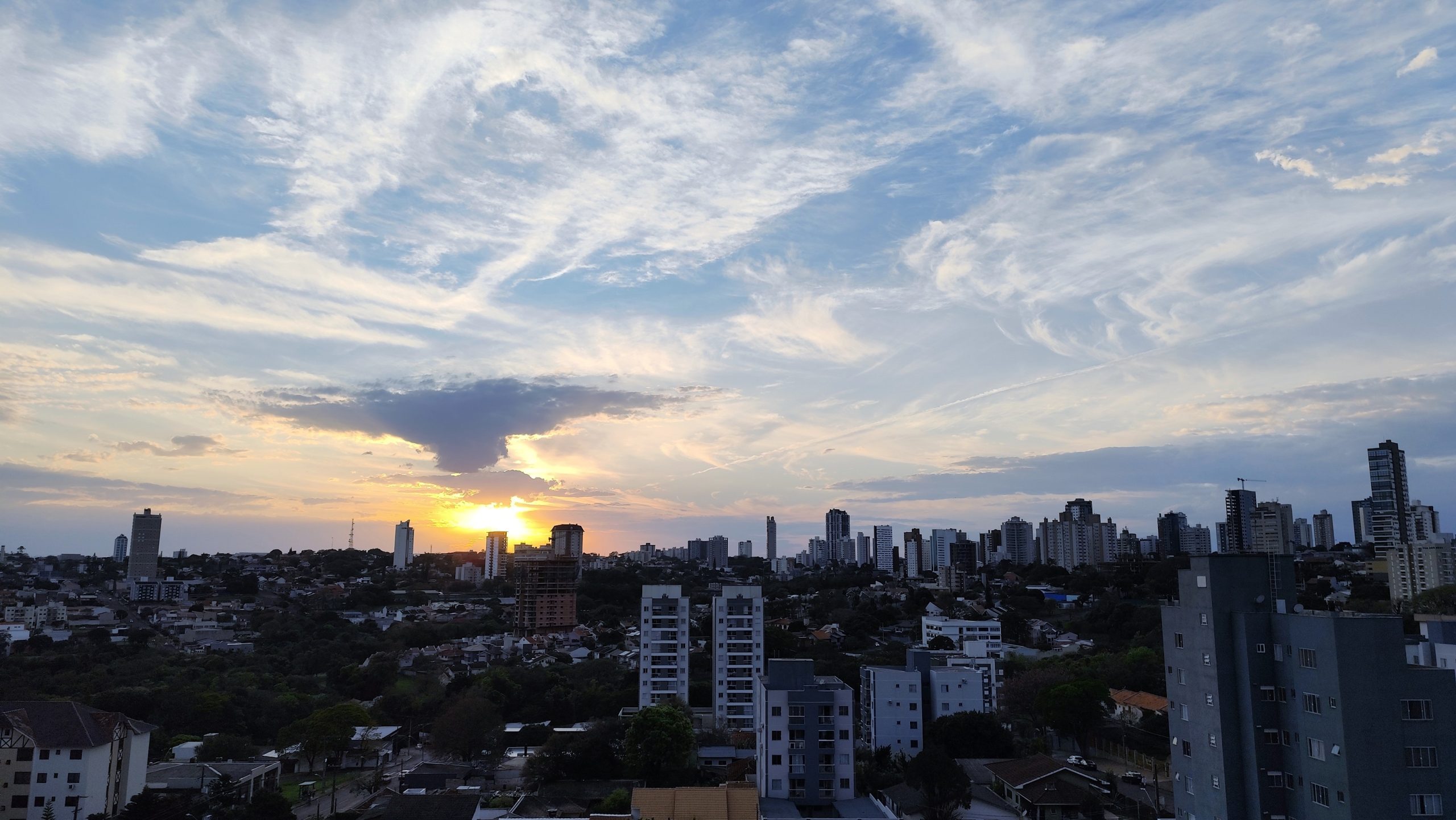 Segunda começa tranquila e sem chuva em Cascavel