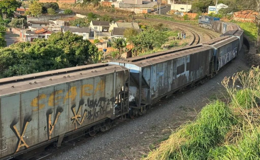 Homem tem perna decepada por trem e fica em estado gravíssimo