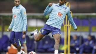 Brasil enfrenta Bolívia em seu último compromisso pelas Eliminatórias