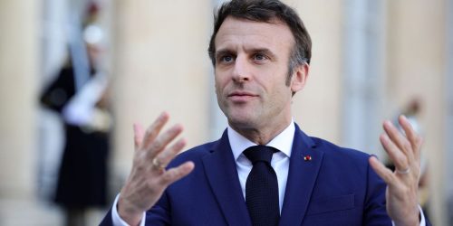 Imagem referente a Macron busca novo primeiro-ministro para após colapso do governo