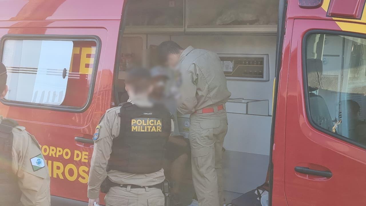Homem é agredido com cortadeira durante briga entre irmãos na Rua Boa Viagem