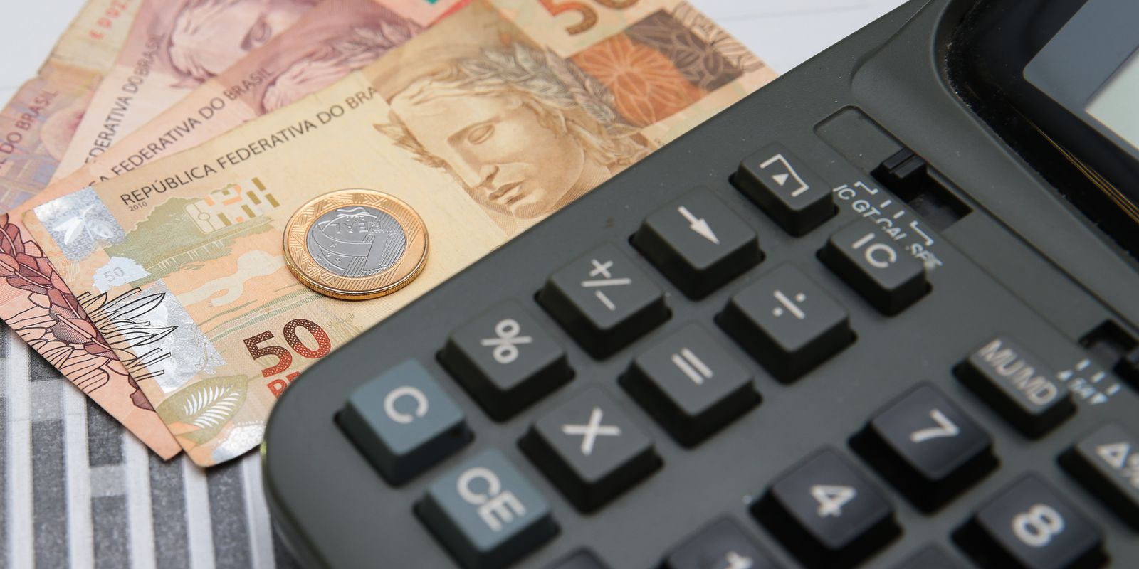 Inflação oficial recua 0,11% em agosto, menor resultado desde 2022