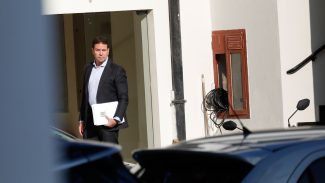 Fux pede suspensão de todo processo sobre golpe contra Ramagem