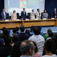 Marina Silva defende parcerias para sucesso na governança climática Imagem referente a Marina Silva defende parcerias para sucesso na governança climática