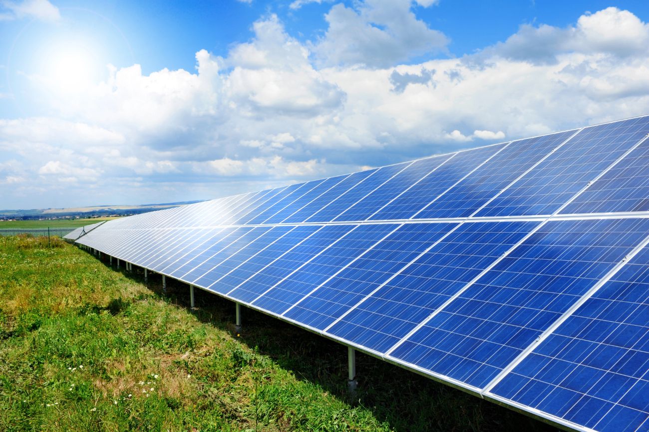 Energia solar vale a pena em Cascavel? Depende do contrato que você assina